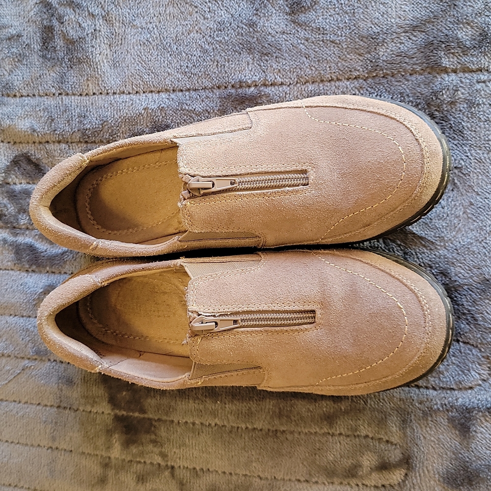 Naturalizer Slip On Loafer